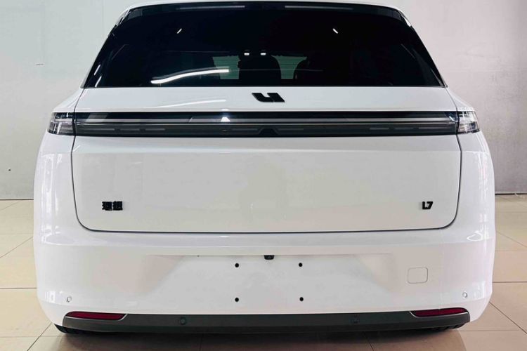 Used Li Auto L7 2023 Pro Model
