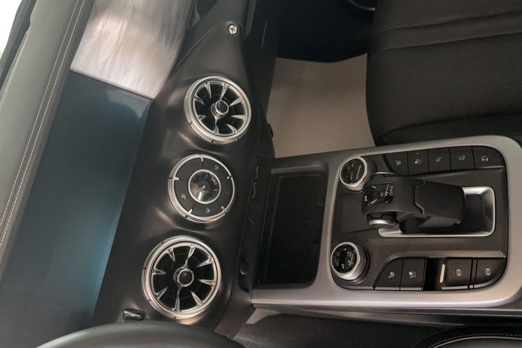 Used Tank 300 2021 City Edition 2.0T—Truly Stylish
