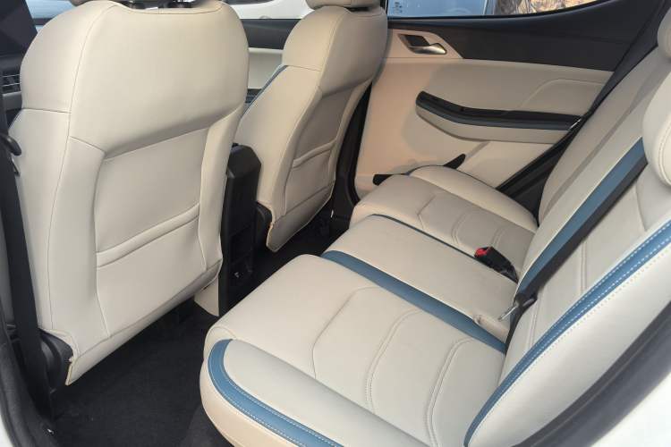 Used BYD Yuan Pro 2023 401KM Luxury Version
