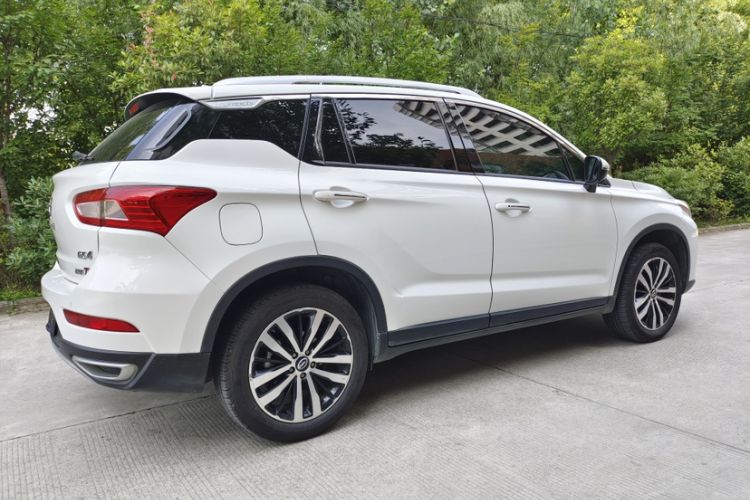 Used GAC Trumpchi GS4 2017 235T Automatic Two-Wheel Drive Luxury Smart Connectivity Version