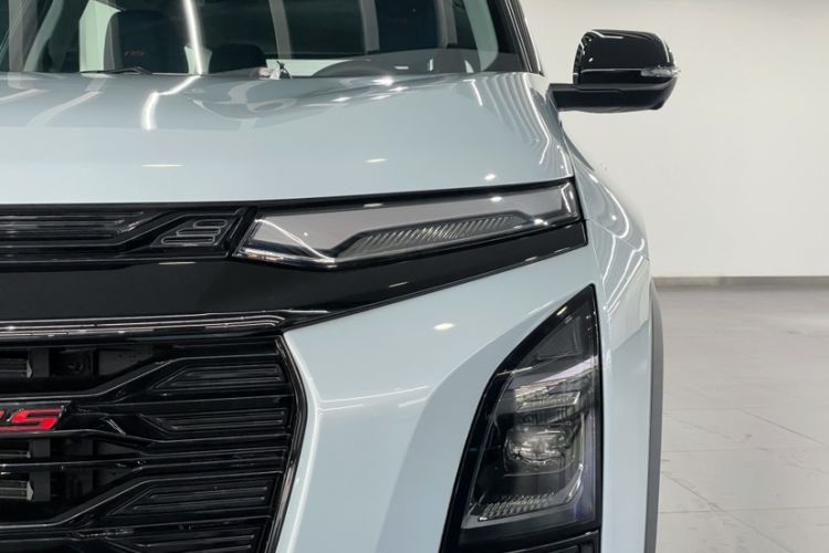 Used Chevrolet Equinox Plus 2024 102km RS Ultimate Edition