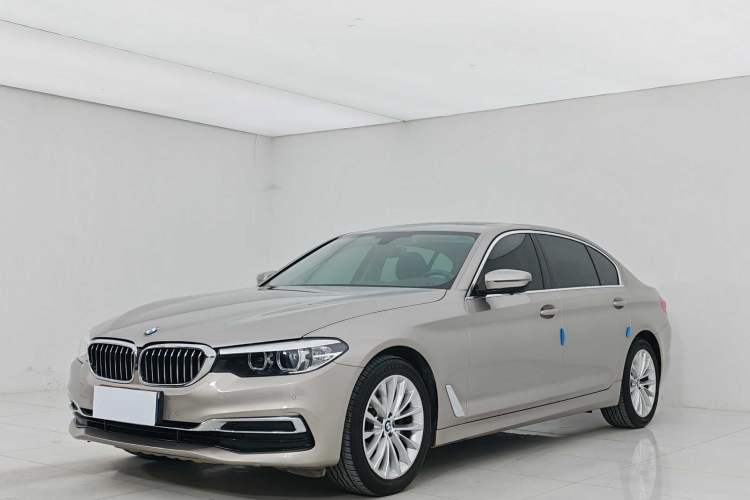 Used BMW 5 Series 2019 Facelifted 525Li Luxury Package

