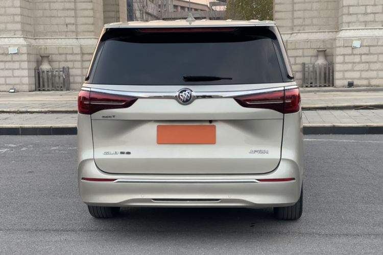 Used Buick GL8 2022 ES Landtrek 653T Comfort Edition
