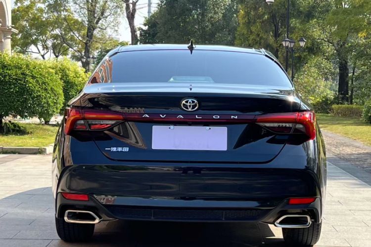 Used Toyota Avalon 2022 2.0L Luxury Edition