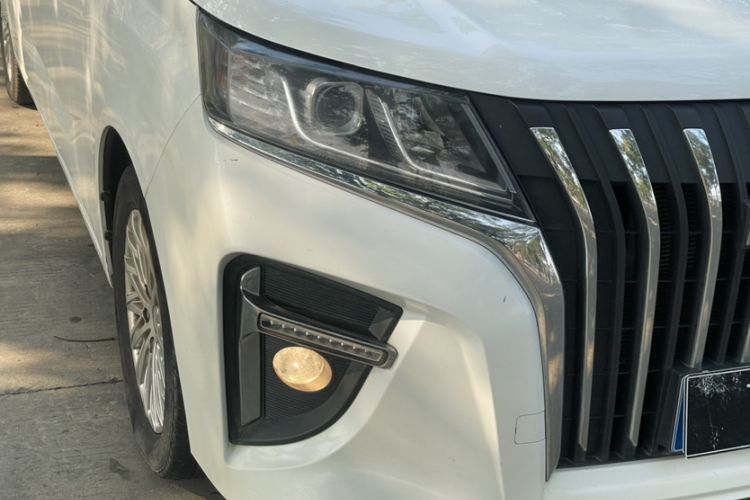 Used  Ruisheng Ace M7 2023 2.0L Automatic Long Wheelbase Business Version 9 Seats