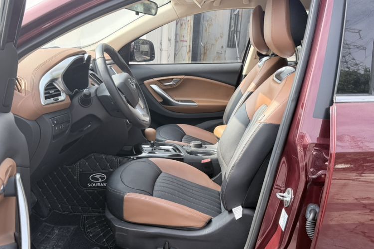 Used Soueast DX7 2017 1.5T Automatic Luxury Model
