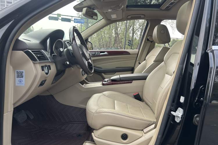 Used Mercedes-Benz M-Class 2015 ML 320 4MATIC