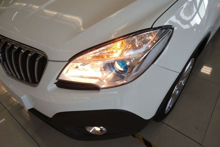 Used Buick Encore 2015 1.4T Automatic Two-Wheel Drive Urban Elite Version
