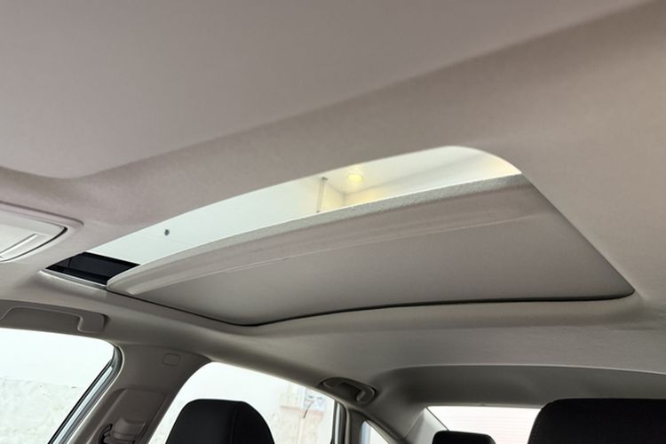 Used Honda Integra 2023 240TURBO CVT Leading Edition
