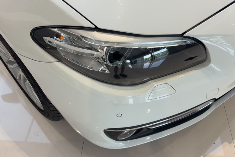 Used BMW 5 Series 2014 525Li Luxury Design Package
