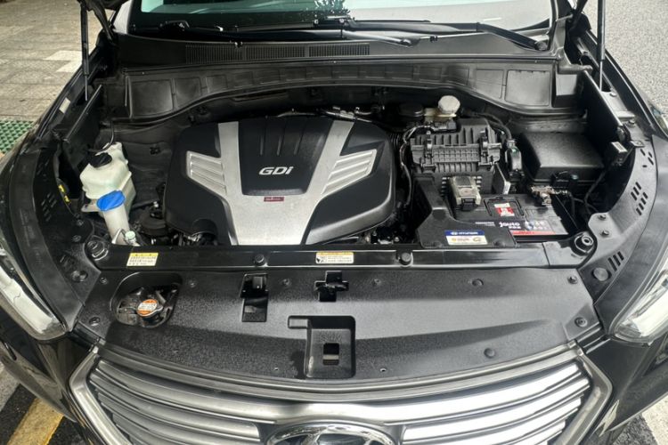 Used Hyundai Grand SantaFe 2017 3.0L 7-seat Four-Wheel-Drive Flagship Edition
