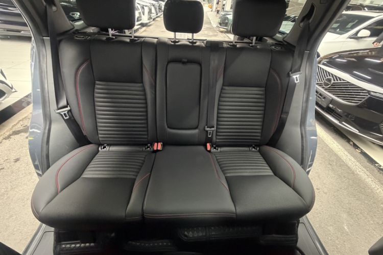 Used Land Rover Discovery Sport 2020 249 PS R-Dynamic Performance Edition