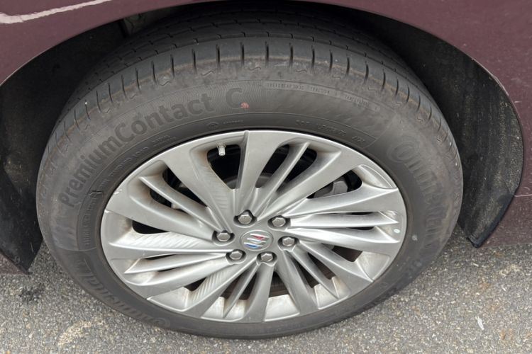 Used Buick Century 2023 2.0T Six-Seater Yinshi Edition
