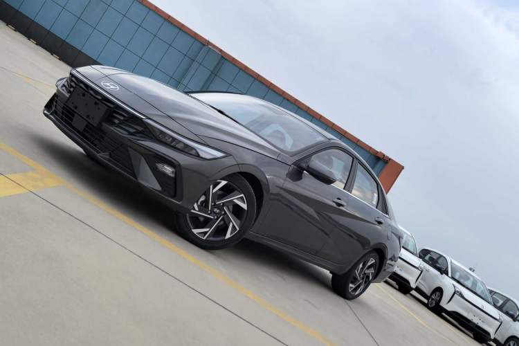 Used Hyundai Elantra 2023 1.5L CVT GLX Elite Edition
