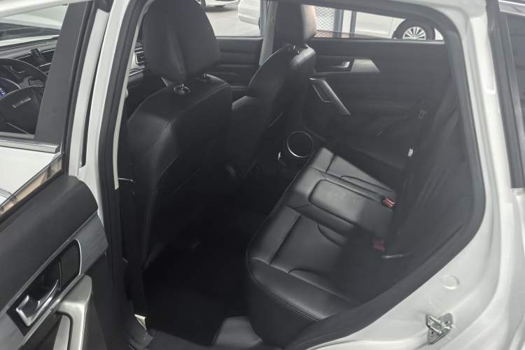 Used Haval H2 2018 Blue-Label 1.5T Dual-Clutch Two-Wheel-Drive Luxury Model
