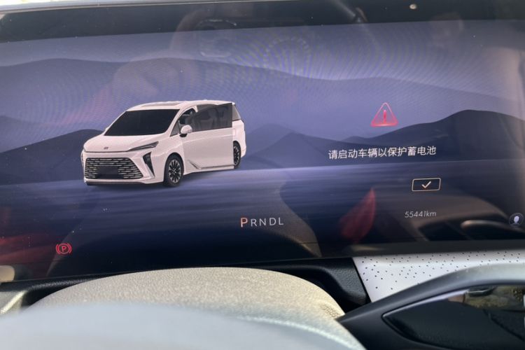 Used Buick GL8 2025 Lu Zun Deluxe Edition