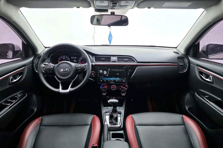 Used Kia KX Cross 2017 1.4L AT GLS