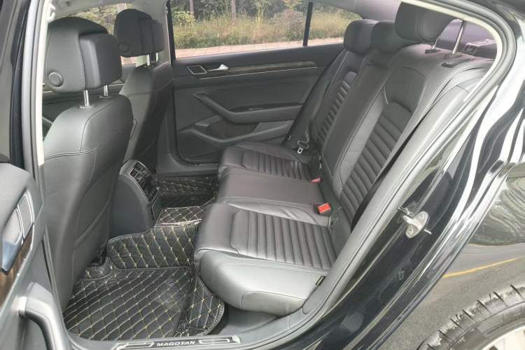 Used Volkswagen Magotan 2019 330TSI DSG Luxury Model China V Standard
