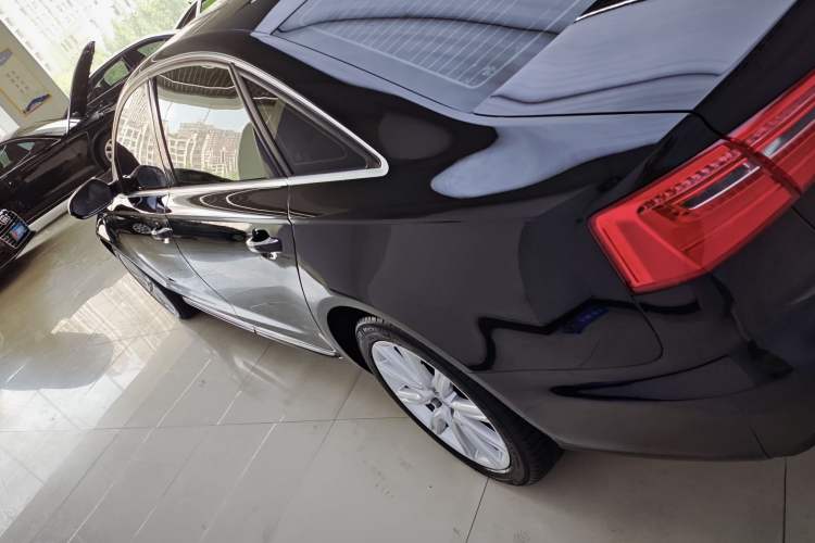 Used Audi A6L 2015 35 FSI quattro Comfort Model
