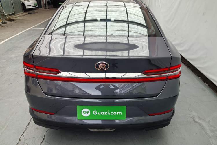 Used BYD Qin Pro 2019 Super Edition 1.5TI Automatic Smart Connect FENGSHANG Model China VI Standard
