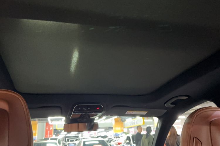 Used Mercedes-Benz GLC 2024 GLC 300 L 4MATIC Dynamic Edition 5-seater
