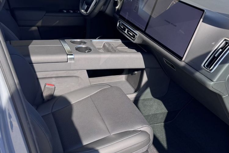 Used Li Auto L8 2025 Ultra Smart Refreshed Edition