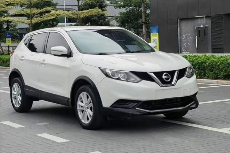 Used Nissan Qashqai 2017 1.2T CVT Fashion Edition
