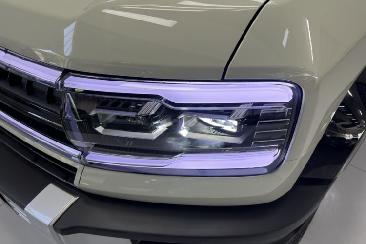 Used  Leopard 5 2023 Cloud Ride Flagship Edition
