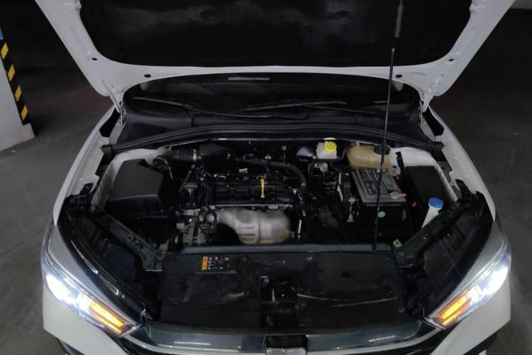 Used Roewe i5 2021 Revised Version 1.5L CVT Diamond Edition
