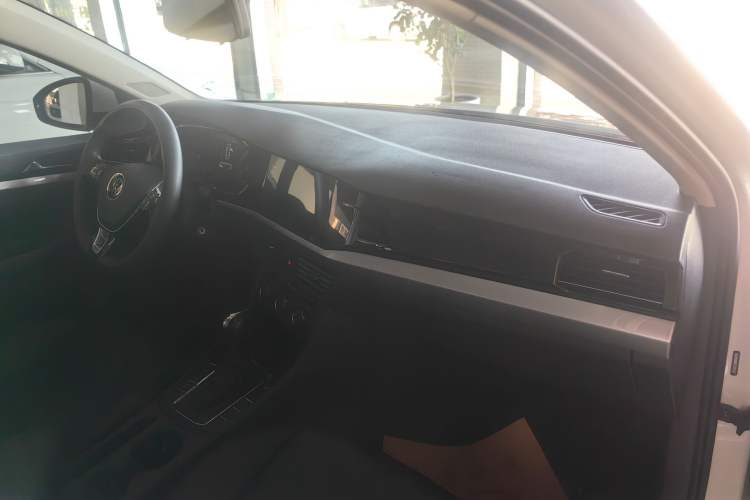 Used Volkswagen Bora 2021 1.5L Automatic Fashionable Smart Connectivity Version
