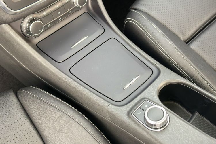 Used Mercedes-Benz GLA 2016 GLA 200 Fashion Model