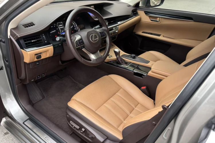 Used Lexus ES 2015 200 Elite Edition
