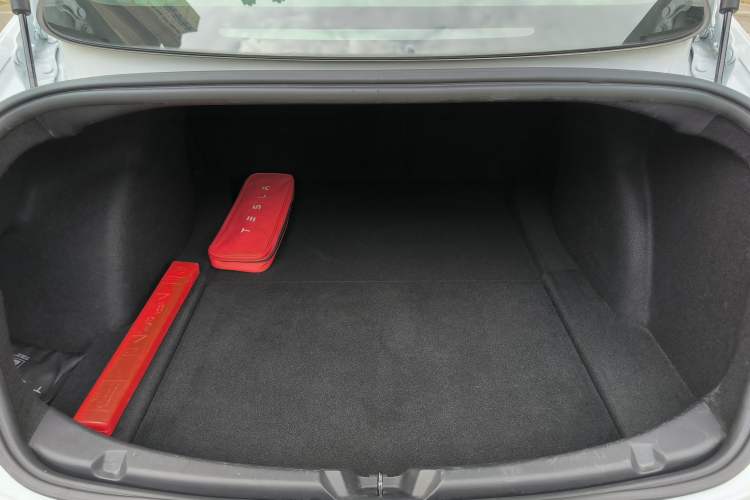 Used Tesla Model 3 2019 Standard Range Rear-Drive Upgraded Version