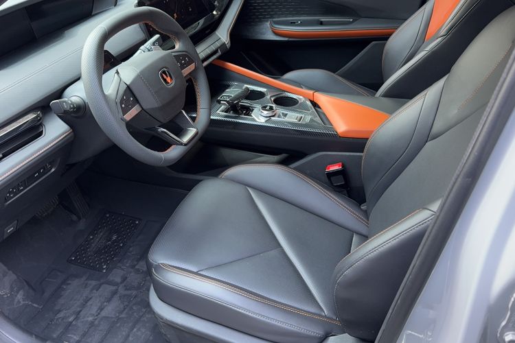 Used Changan UNI-V 2022 1.5T Prestige Version
