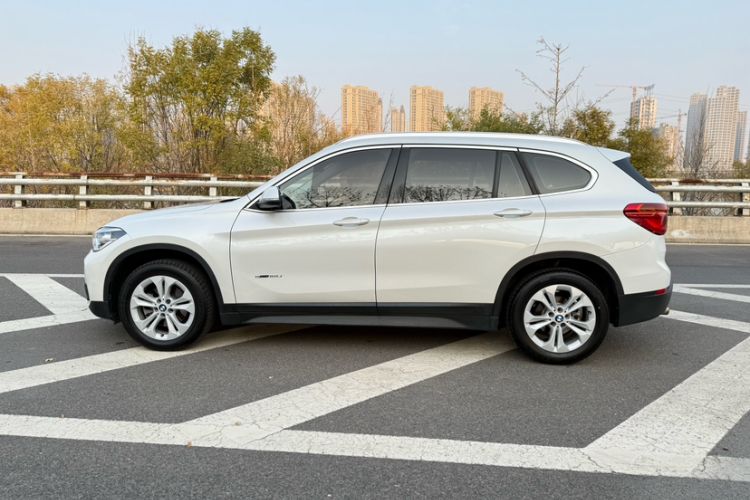 Used BMW X1 2016 sDrive18Li Premium Edition
