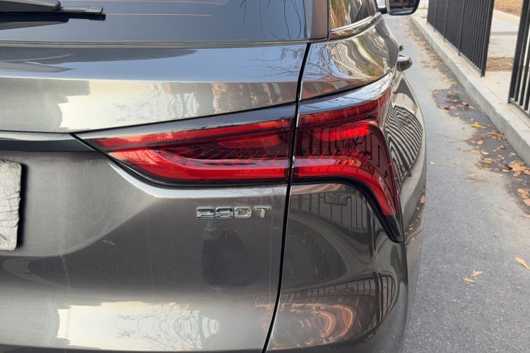 Used Changan CS75 PLUS 2022 Classic Edition 1.5T Automatic Pioneer Model
