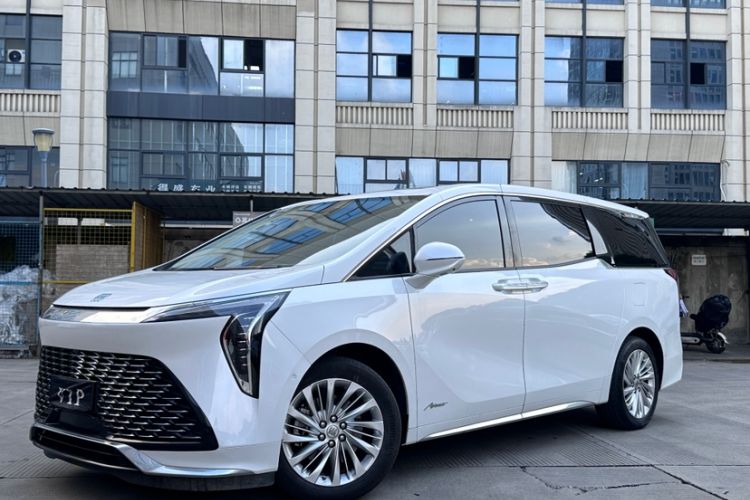 Used Buick Century 2023 2.0T Six-Seater Yinshi Edition
