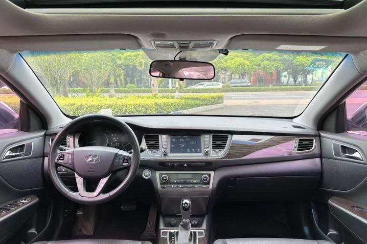 Used Hyundai Mistra 2016 1.8L Automatic Deluxe DLX Model
