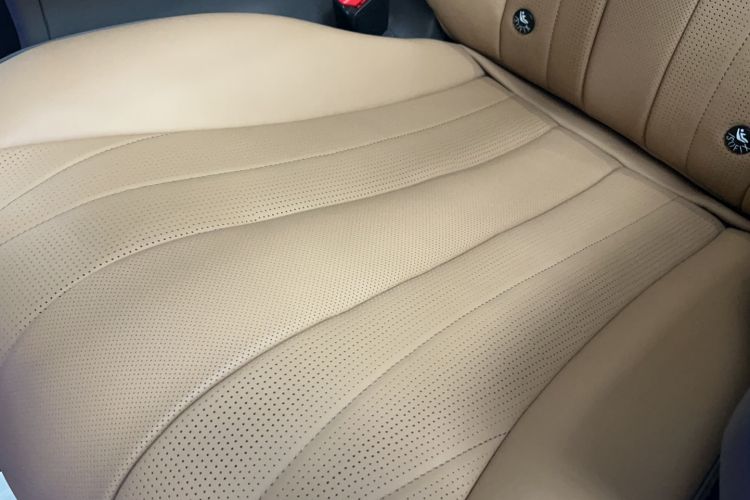 Used Denza D9 2022 DM-i 970 Four-Wheel Drive Flagship Model