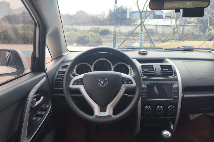 Used Changan CX20 2014 1.4L Manual Sport Edition China V Standard
