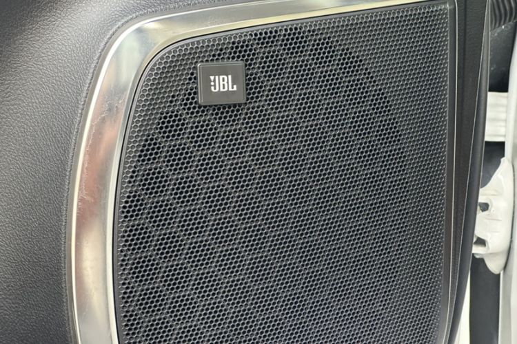 Used Toyota Vellfire 2020 Dual-Engine 2.5L HV Prestige Edition
