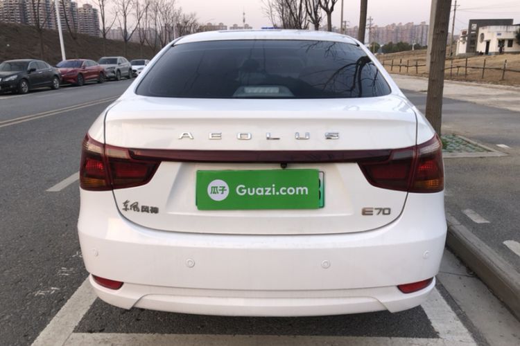 Used Dongfeng Aeolus E70 2023 500 Smart Edition Lithium Iron Phosphate 48.6 kWh 120 kW