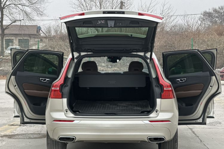 Used Volvo XC60 2021 T5 4x4 Smart Luxury Edition
