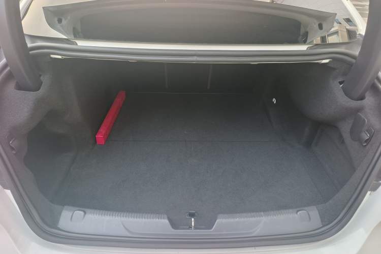 Used Jaguar XEL 2019 2.0T 200 PS Luxury Edition
