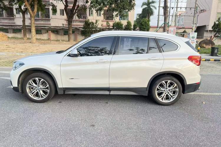 Used BMW X1 2018 sDrive20Li Leading Model
