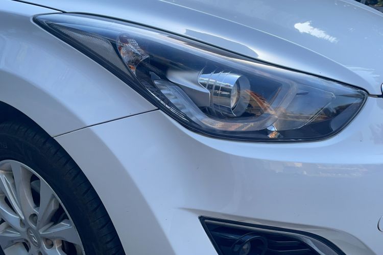 Used Hyundai Elantra 2016 1.6L Manual Prestige Edition
