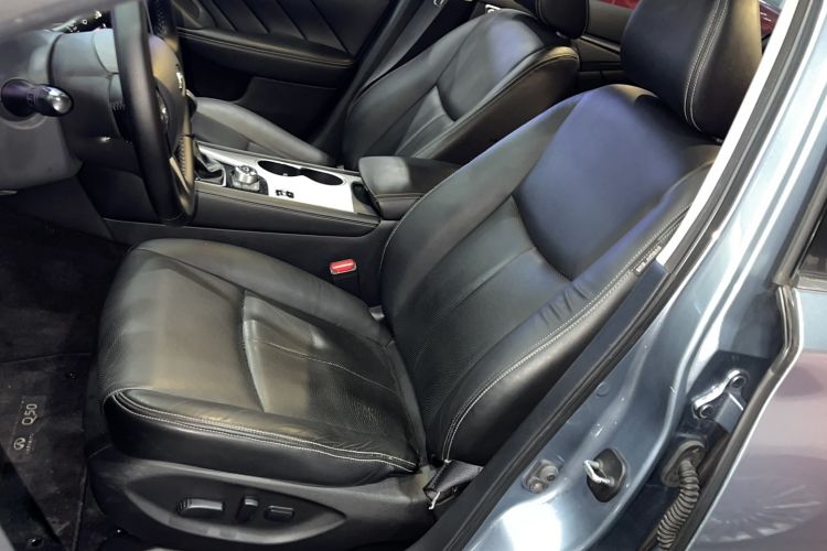 Used Infiniti Q50L 2015 2.0T Enjoyment Edition
