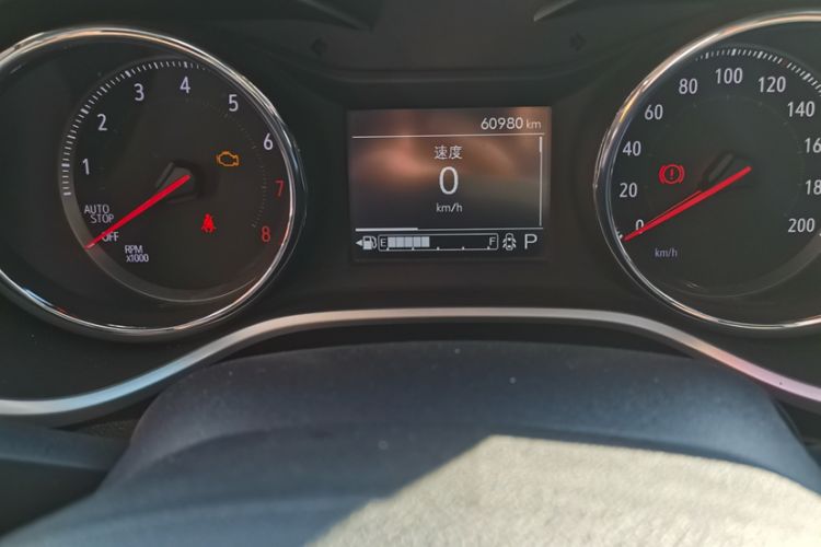 Used Chevrolet Trax 2019 325T Automatic Sport Edition China VI Standard
