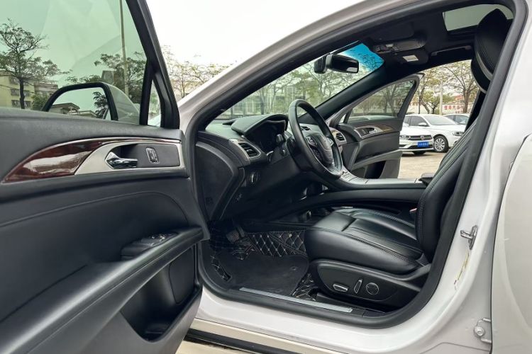 Used Lincoln MKZ 2020 2.0T Deluxe Edition