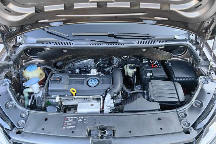 Used Volkswagen Touran 2013 1.4T DSG Comfort Edition 5-Seater
